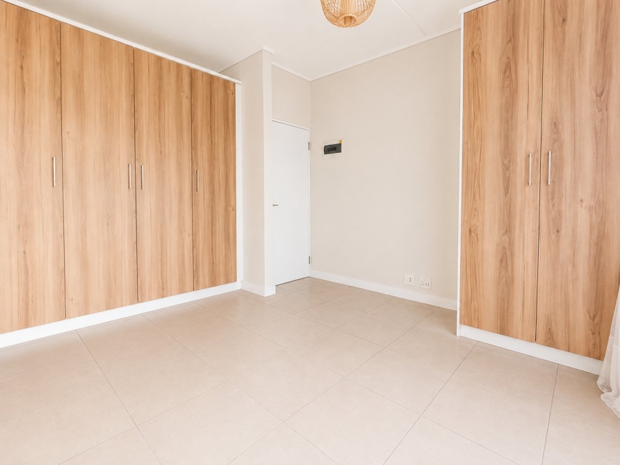 1 Bedroom Property for Sale in Sandown Western Cape